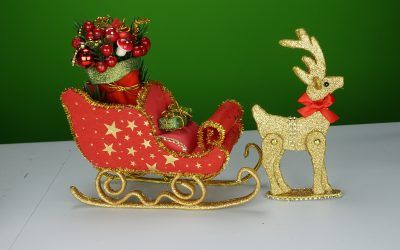 Trineo navideño con reno paso a paso.